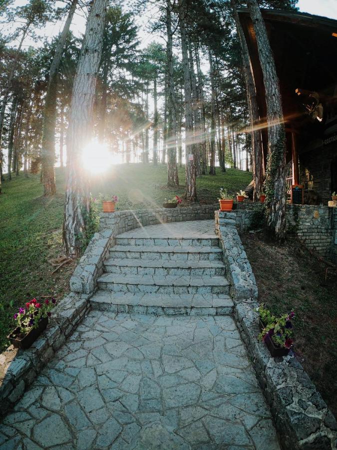 Prenociste/Restoran Lovac Otel Bihać Dış mekan fotoğraf
