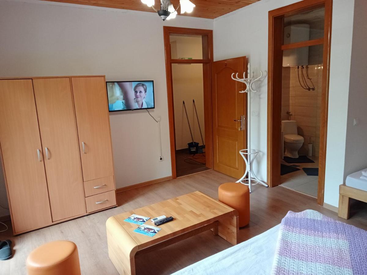 Prenociste/Restoran Lovac Otel Bihać Dış mekan fotoğraf